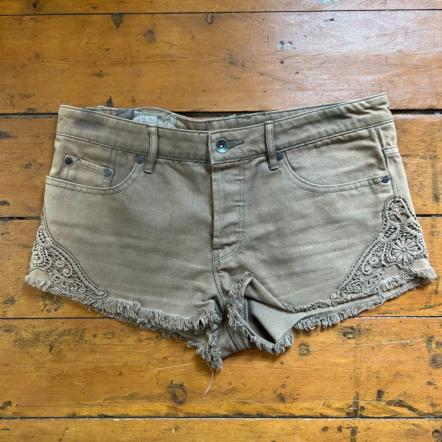vintage 00s brown embroidered denim shorts