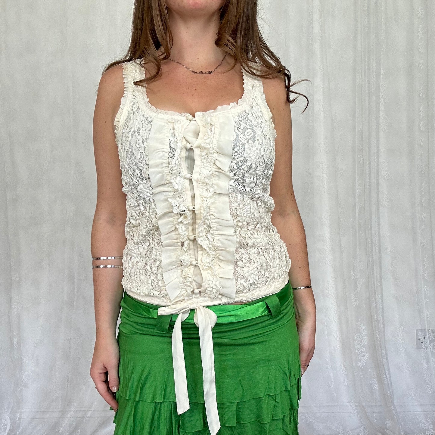 vintage 00s cream lace button up cami