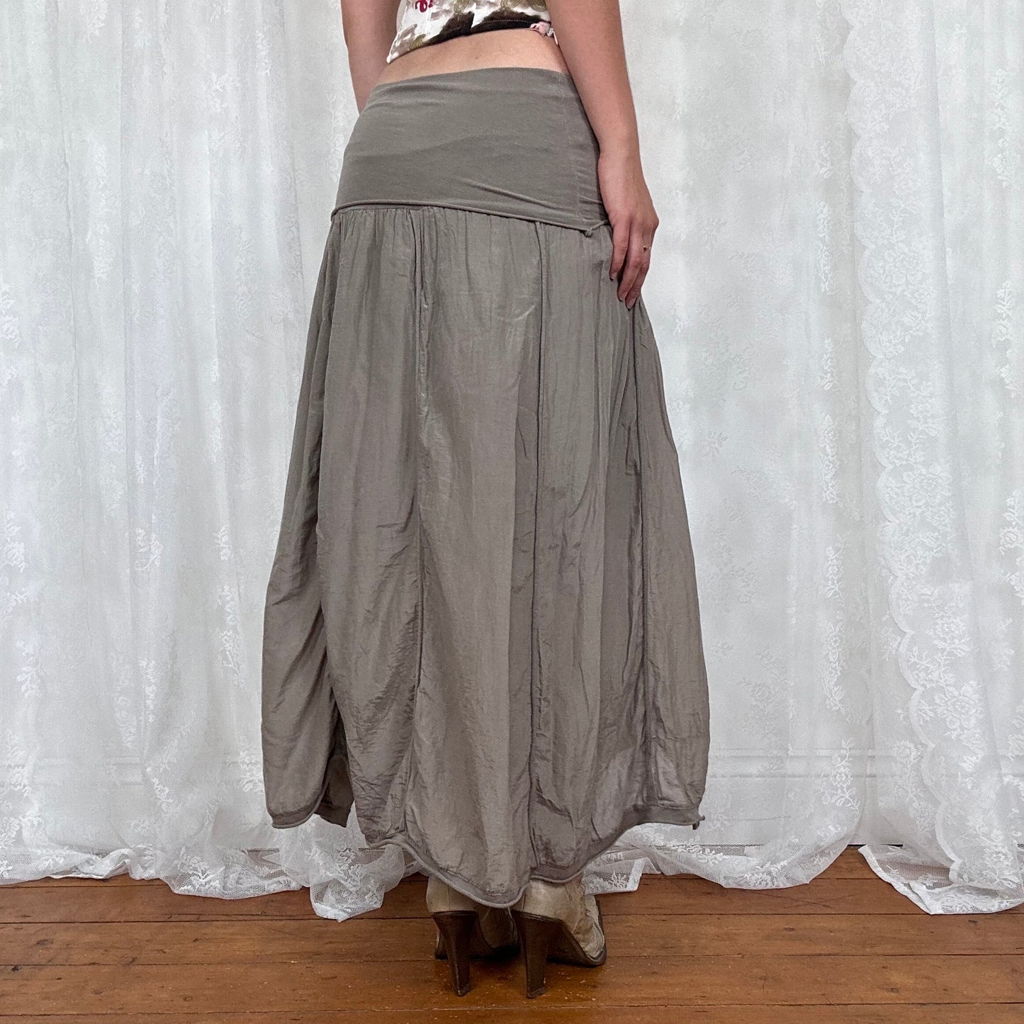 vintage 00s grey / brown maxi skirt with foldover waist