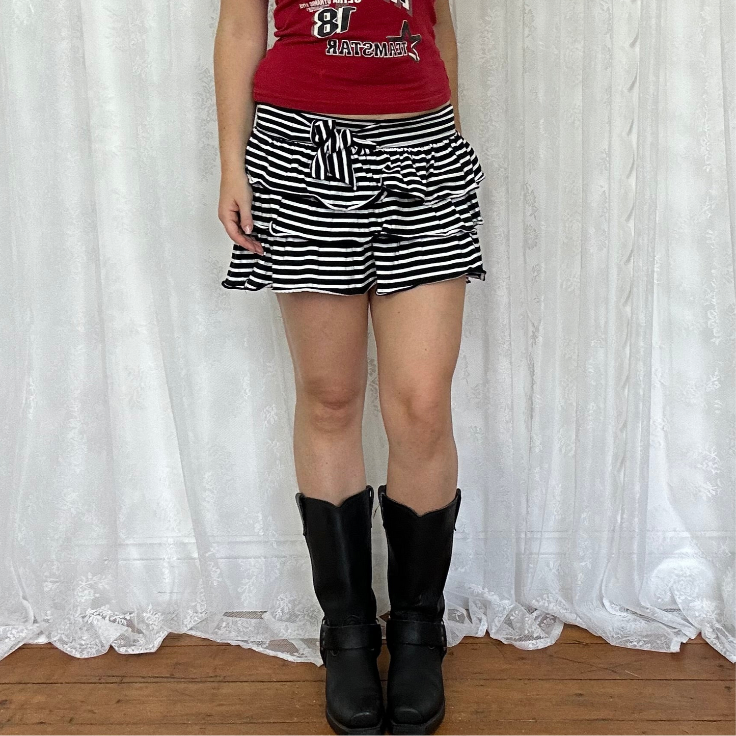 vintage 00s black stripey mini skirt