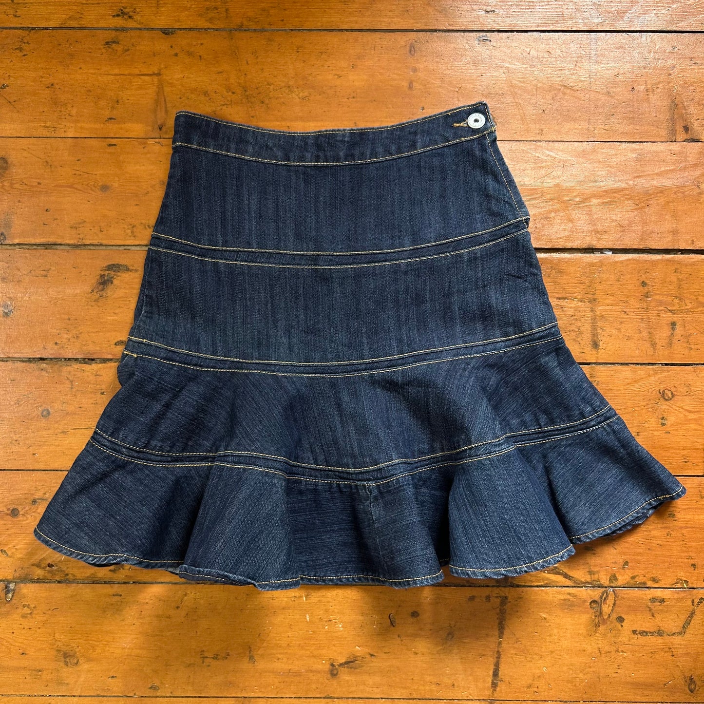 vintage 00s dark denim tiered midi skirt