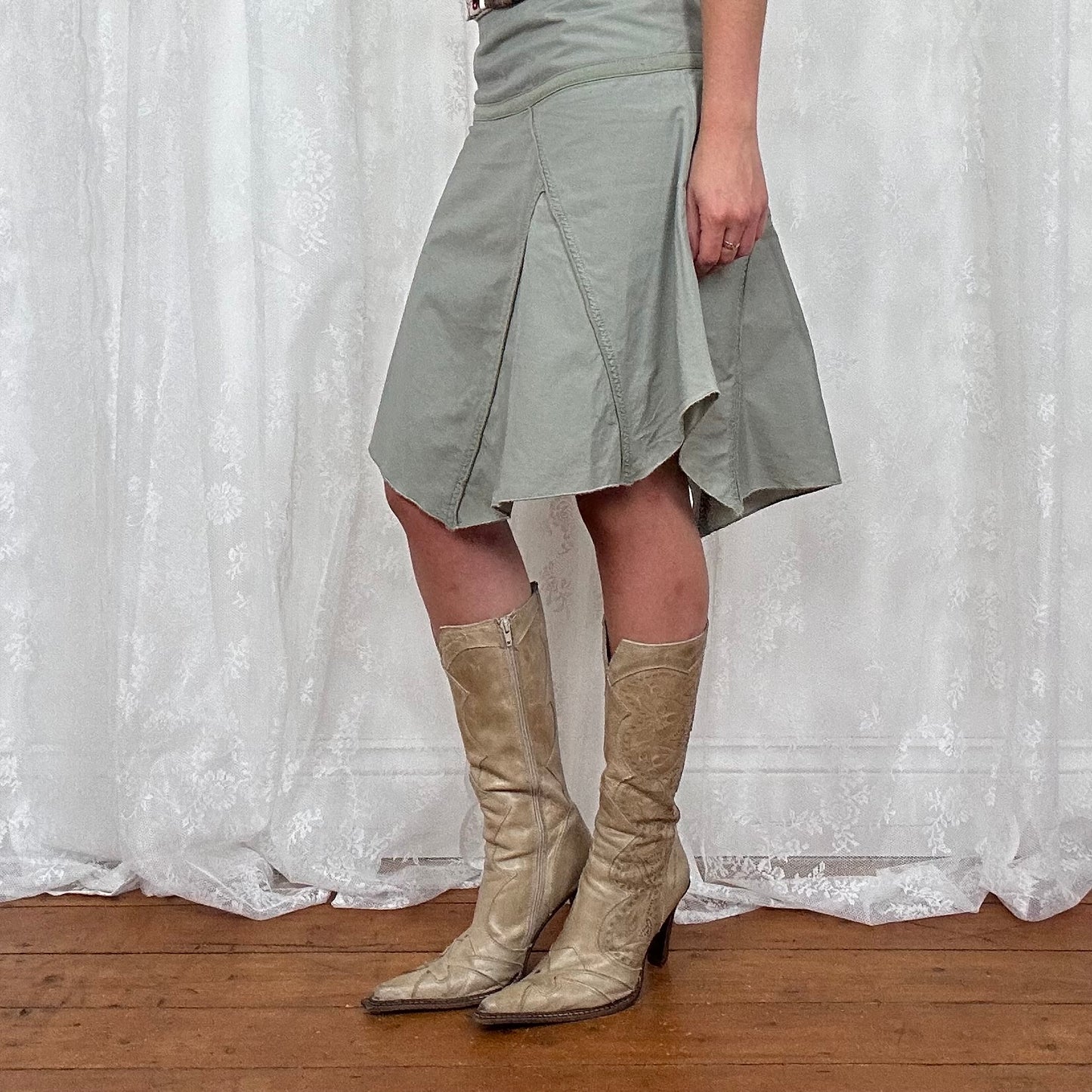 vintage 00s beige leather cutout destroy boots