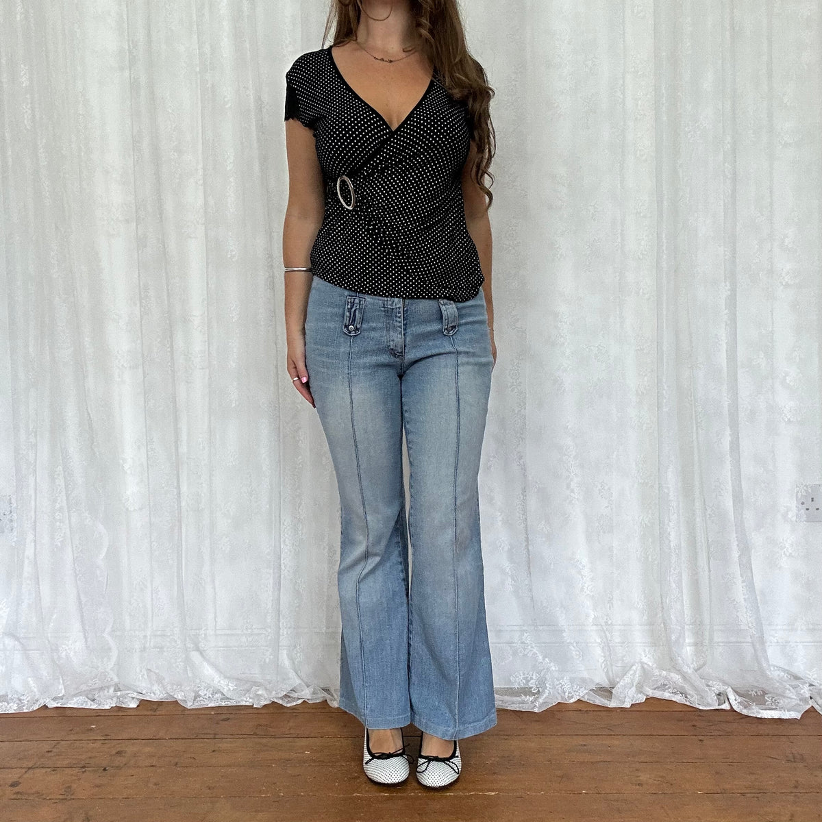 vintage 00s low rise bootleg jeans