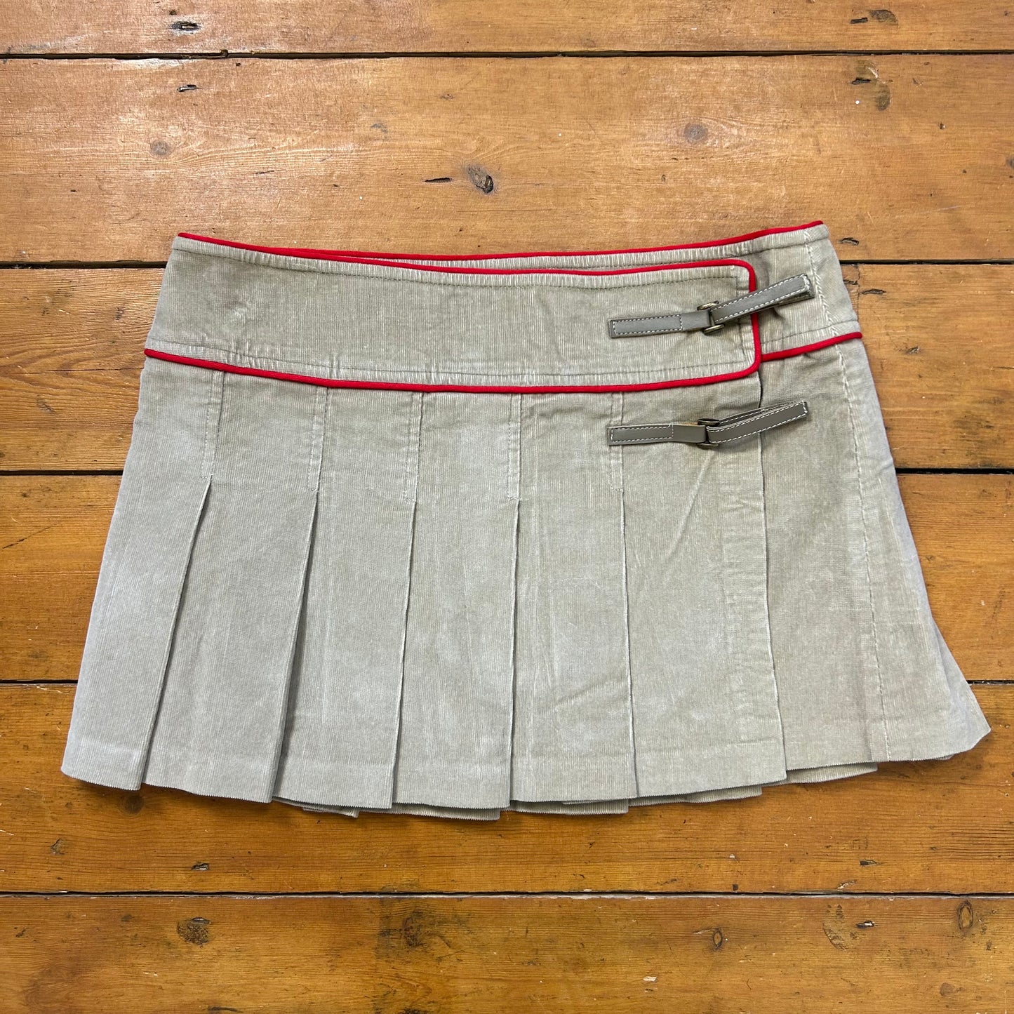 vintage 00s beige cord pleated mini skirt
