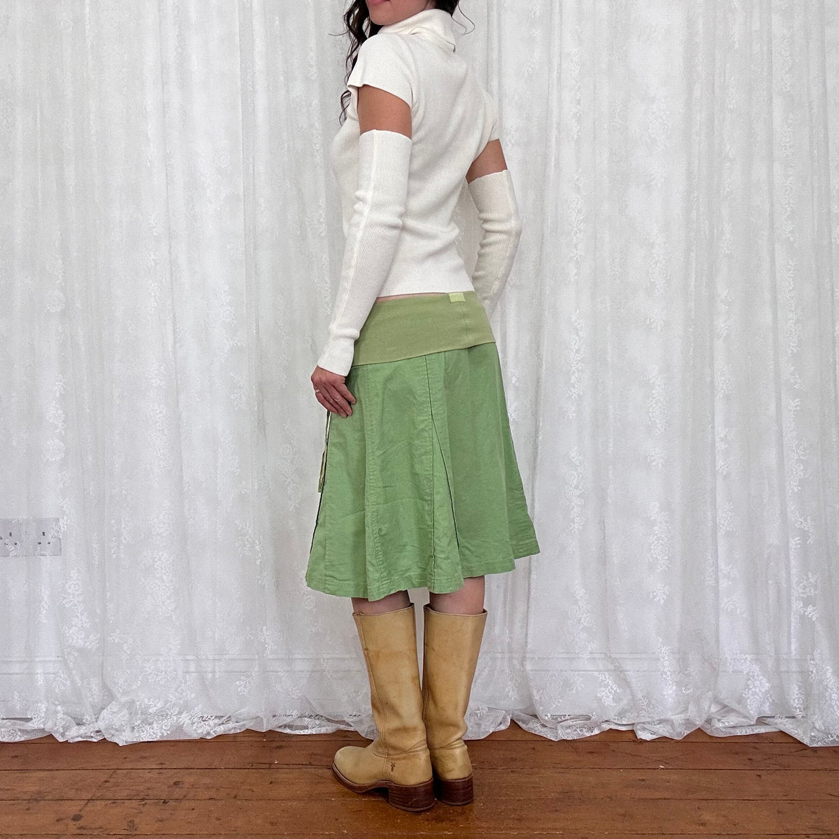 vintage 00s cream rollneck top with sleeves
