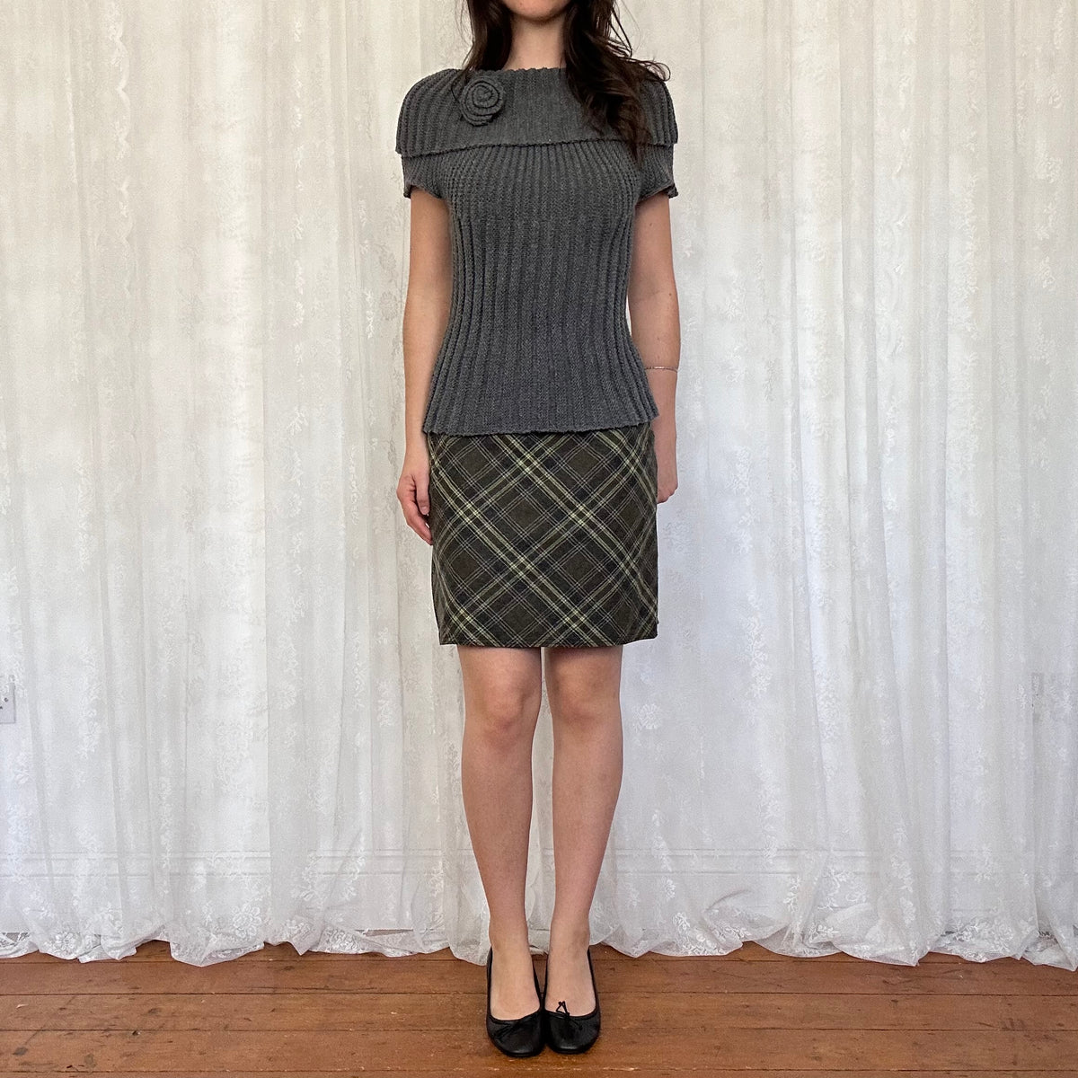 vintage 00s grey off shoulder jumper