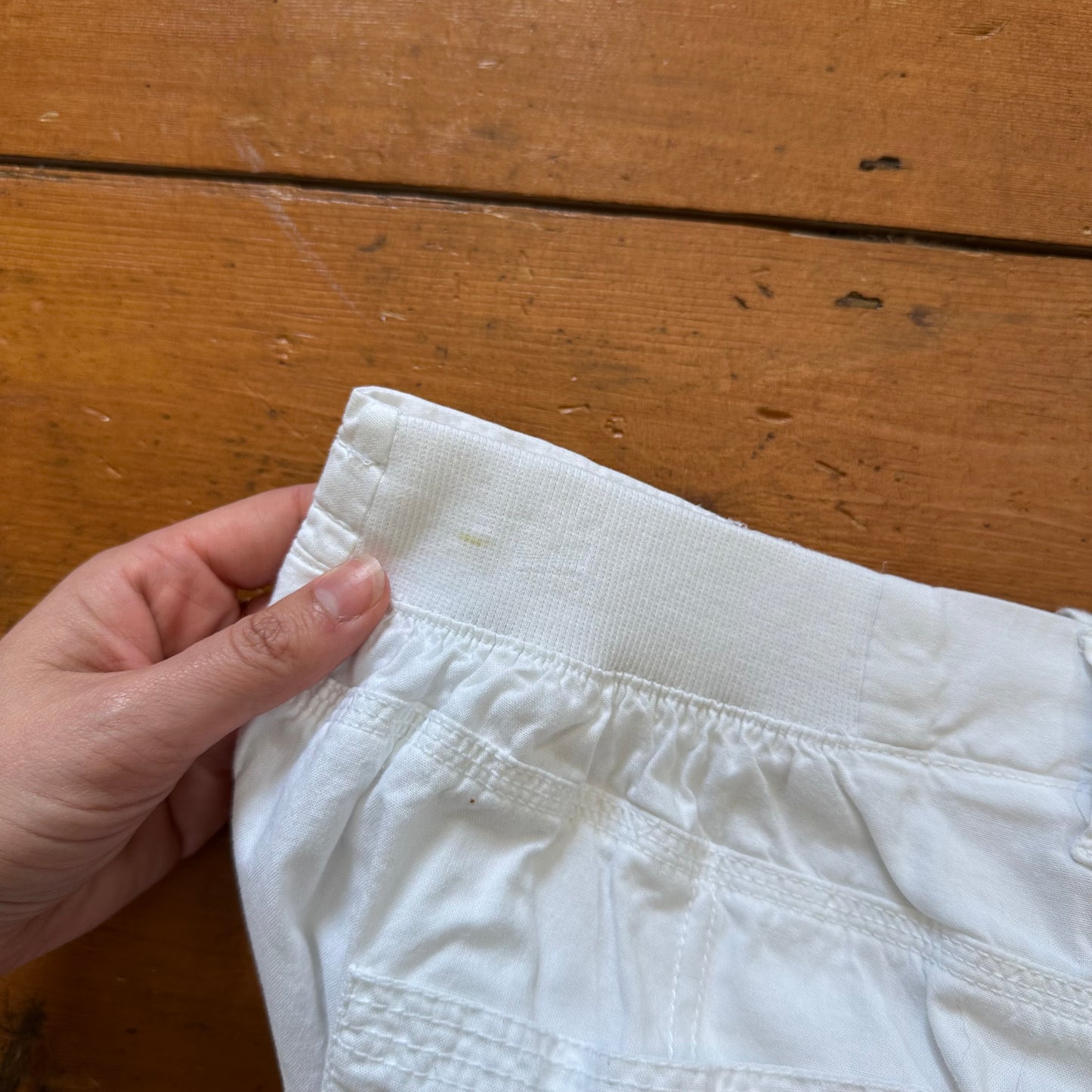 vintage 00s white capri trousers