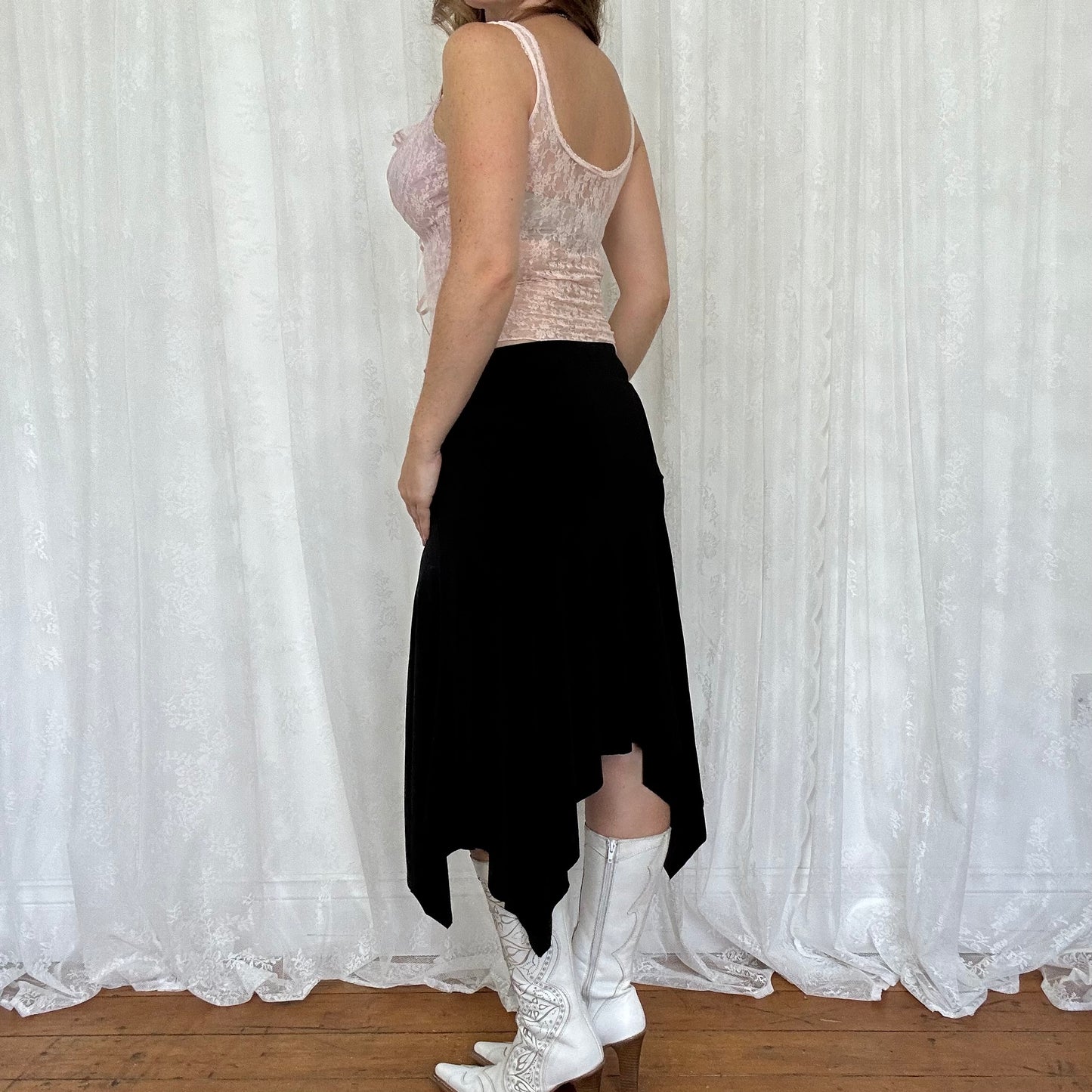 vintage 00s baby pink lace milkmaid top