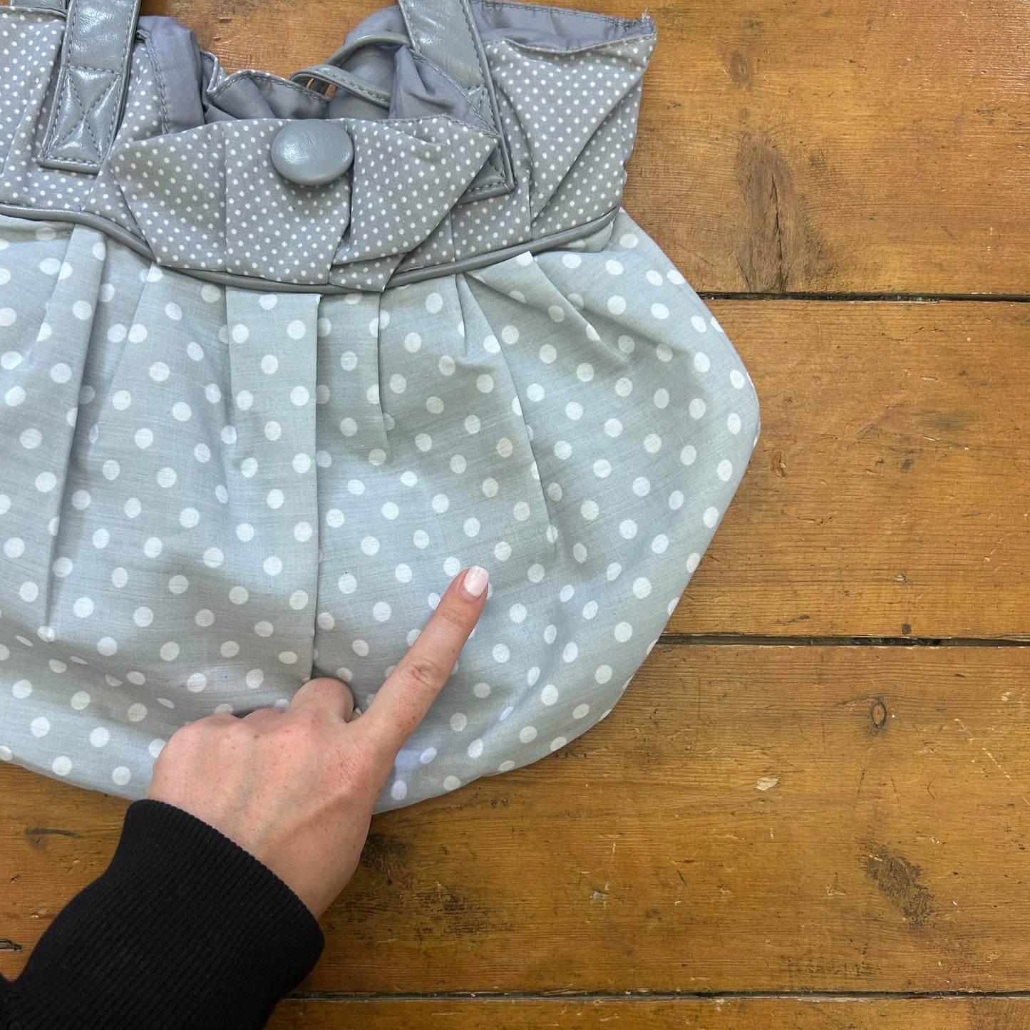 vintage 00s grey polka dot bag