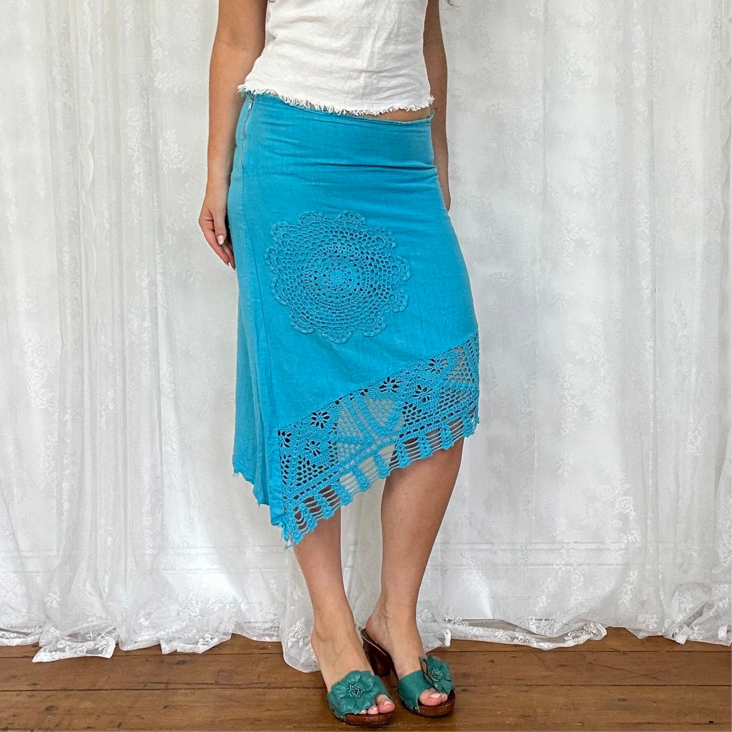 vintage 00s blue crochet detail midi skirt