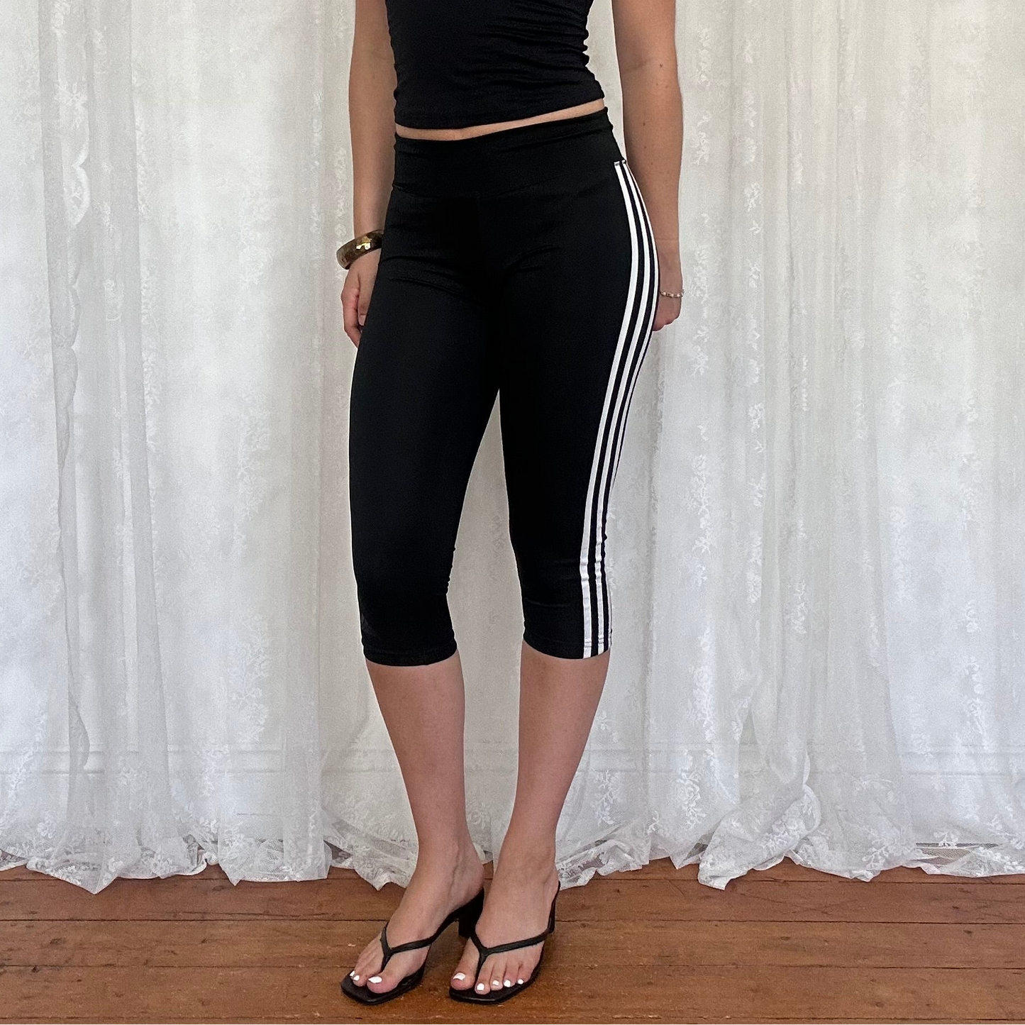 vintage 00s adidas fitted capri trousers