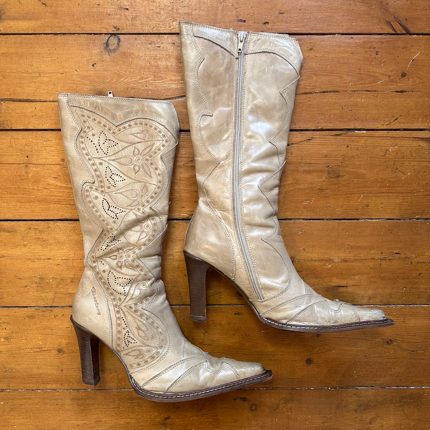 vintage 00s beige leather cutout destroy boots
