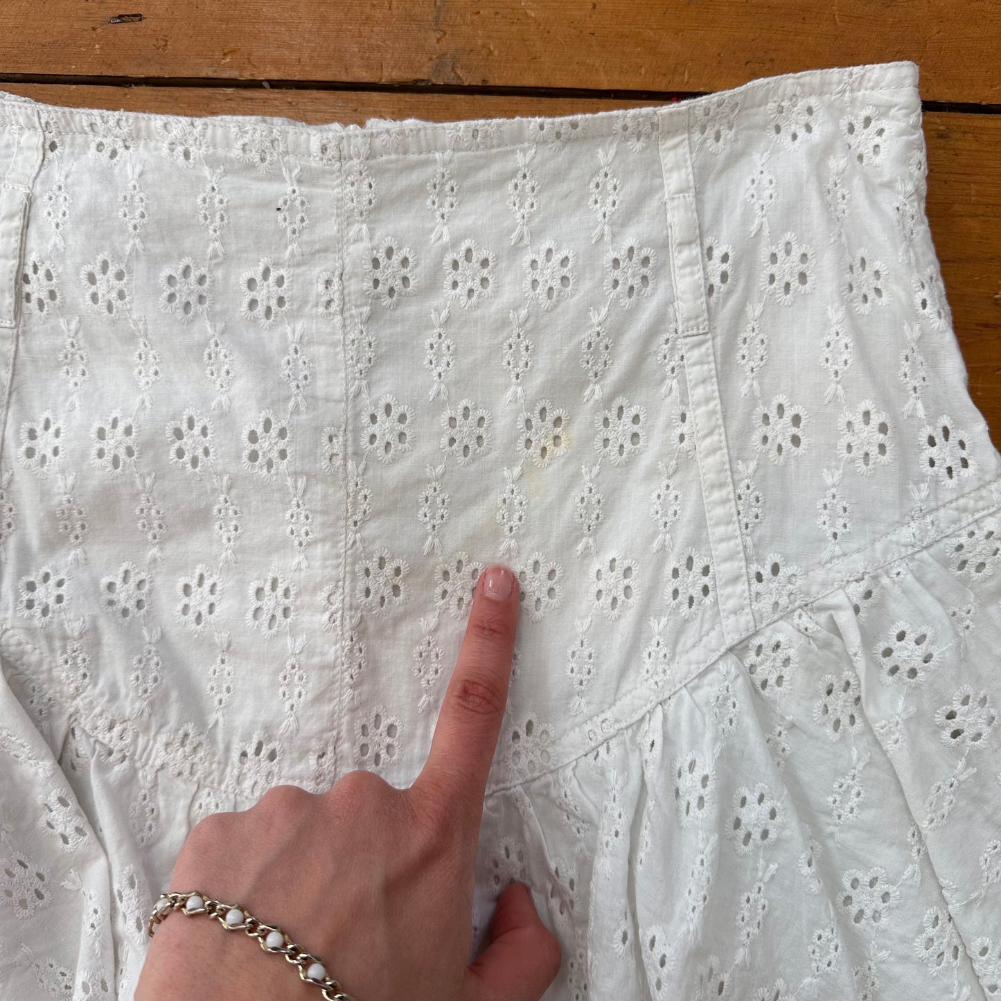 vintage 00s white broderie ruffle micro mini skirt