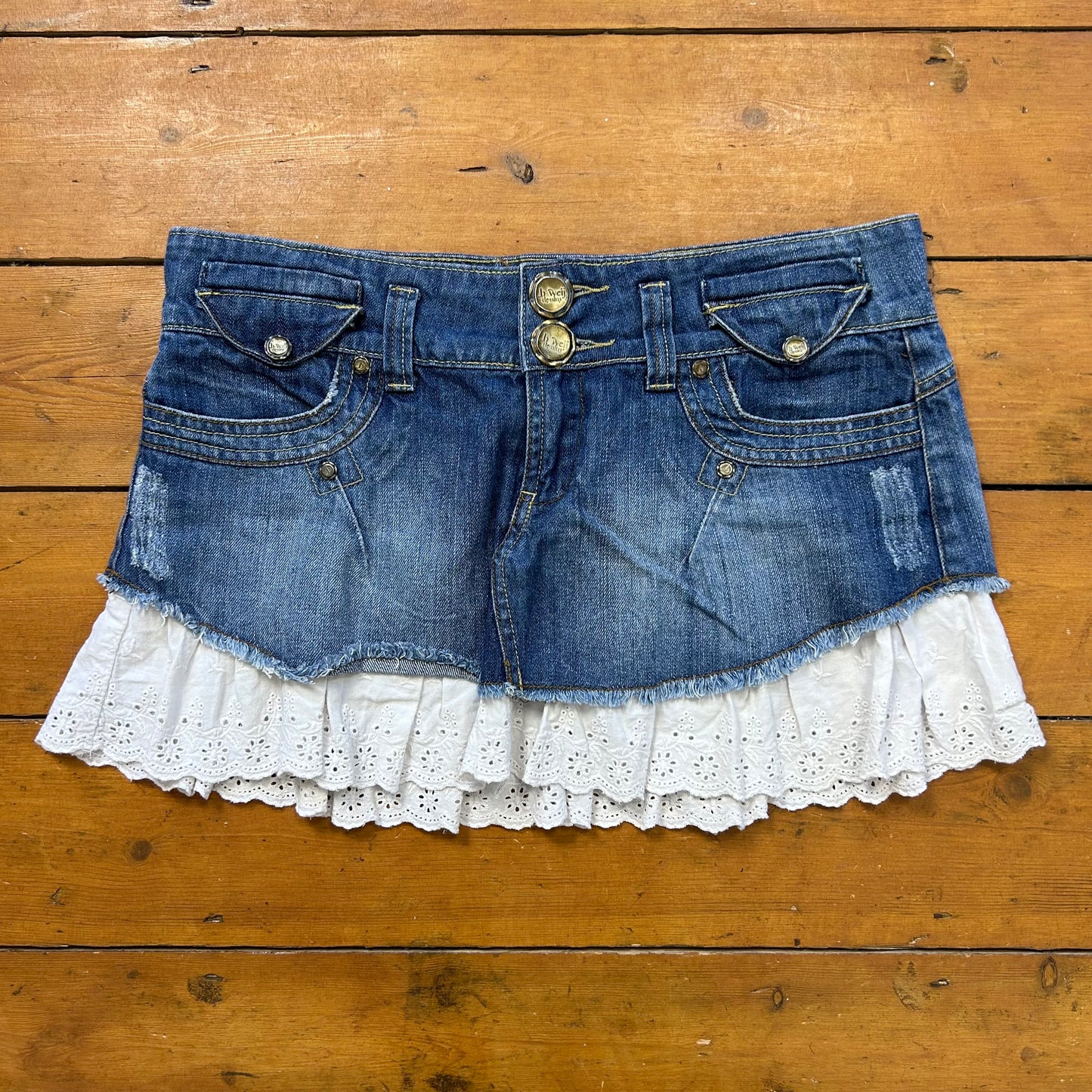 vintage 00s denim mini skirt with broderie trim