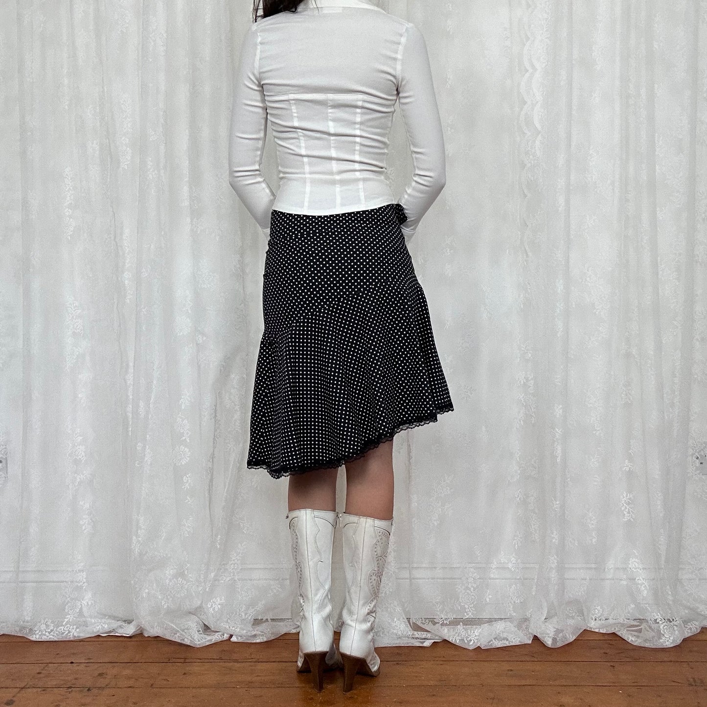 vintage 00s white fitted hook and eye shirt