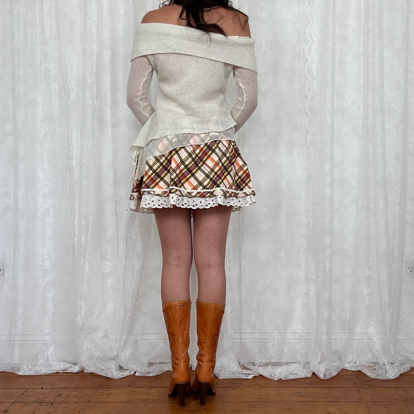 vintage 00s cream asymmetrical off shoulder jumper