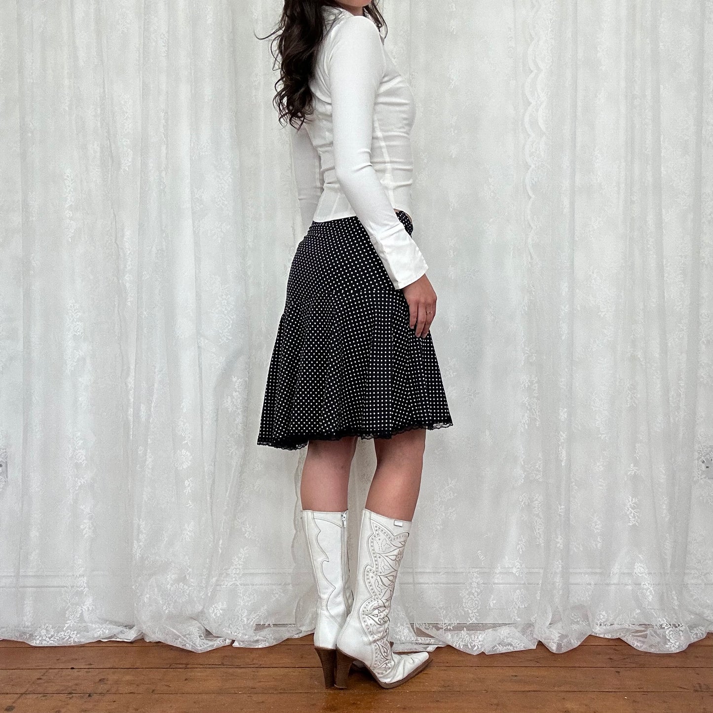 vintage 00s white fitted hook and eye shirt
