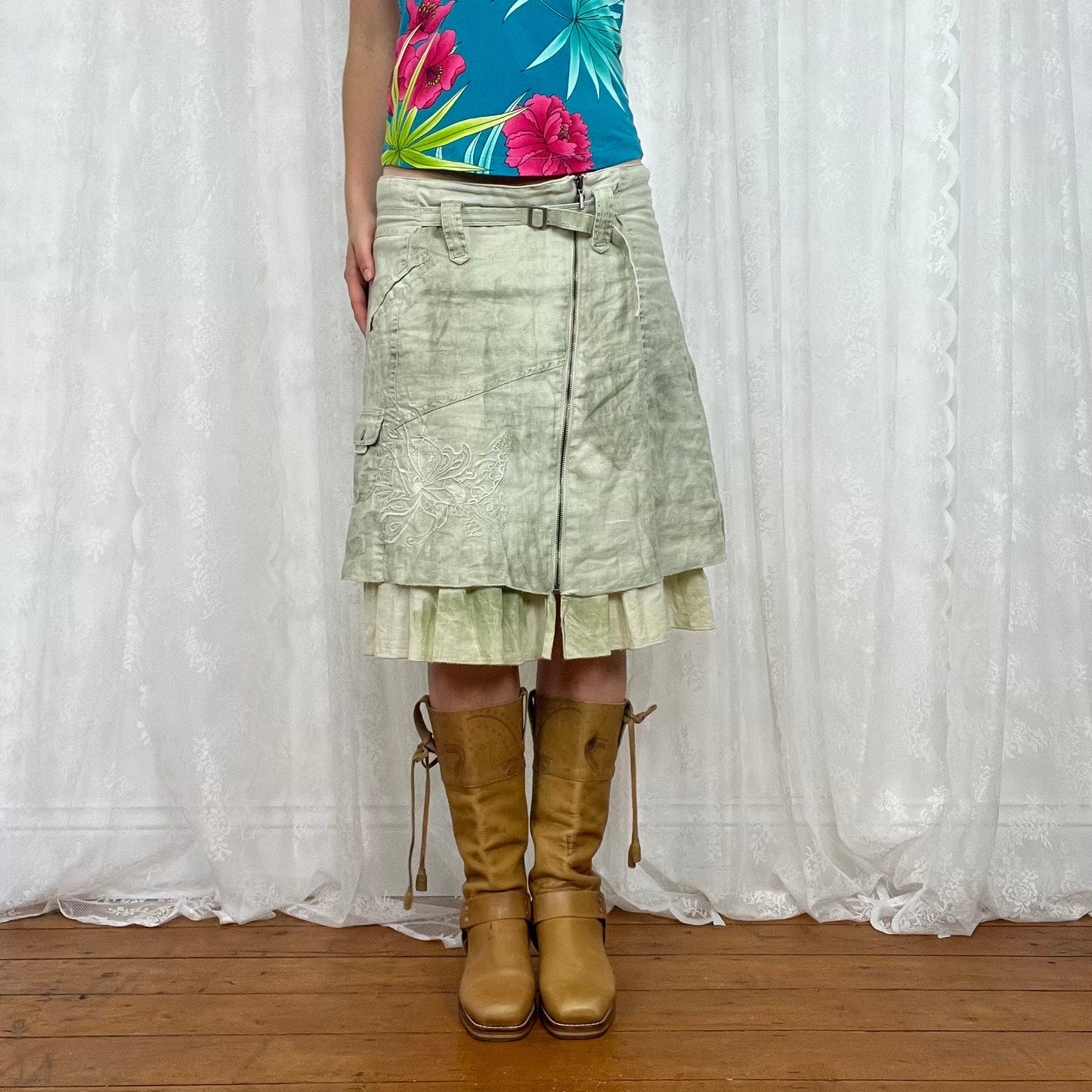 vintage 00s green embroidered midi skirt with belt