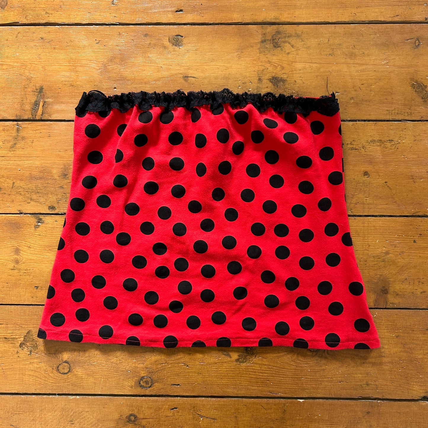vintage 00s red and black polka dot strapless top