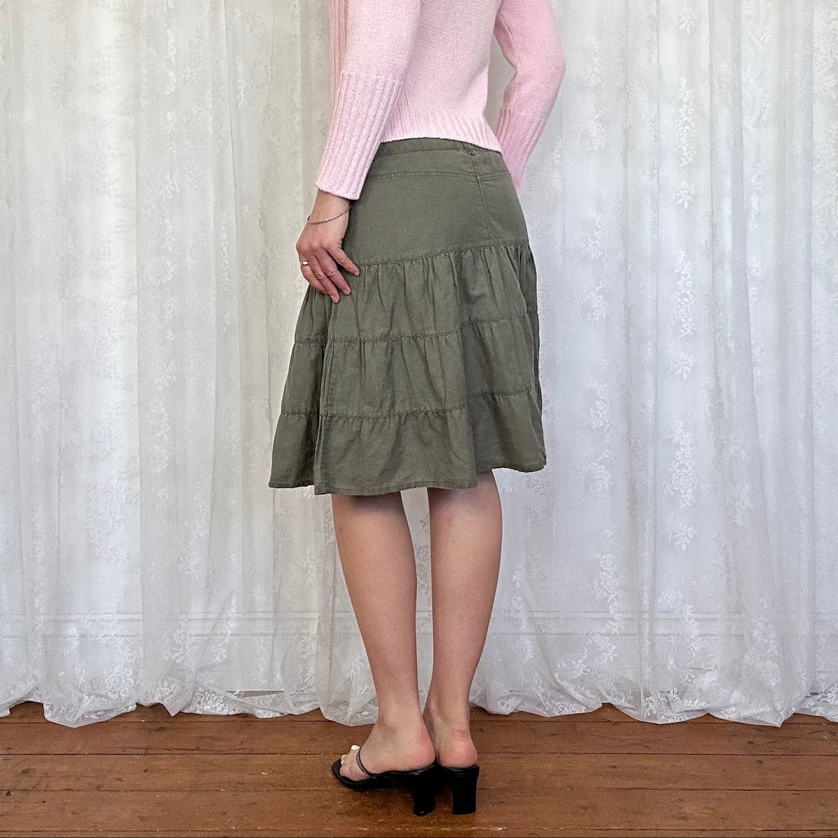 vintage 00s khaki tiered midi skirt