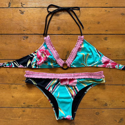 vintage 00s black o ring bikini with pink and blue floral pattern