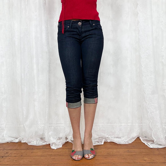 vintage 00s dark denim capris with gingham trim