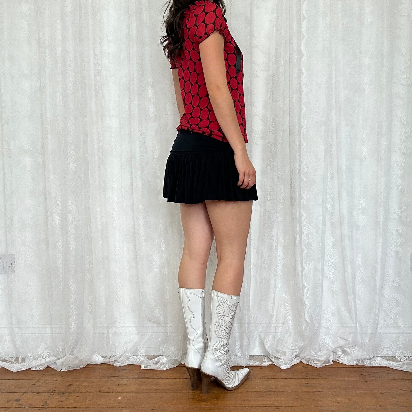vintage 00s red and black polka dot top