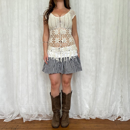 vintage 00s beige crochet pattern top