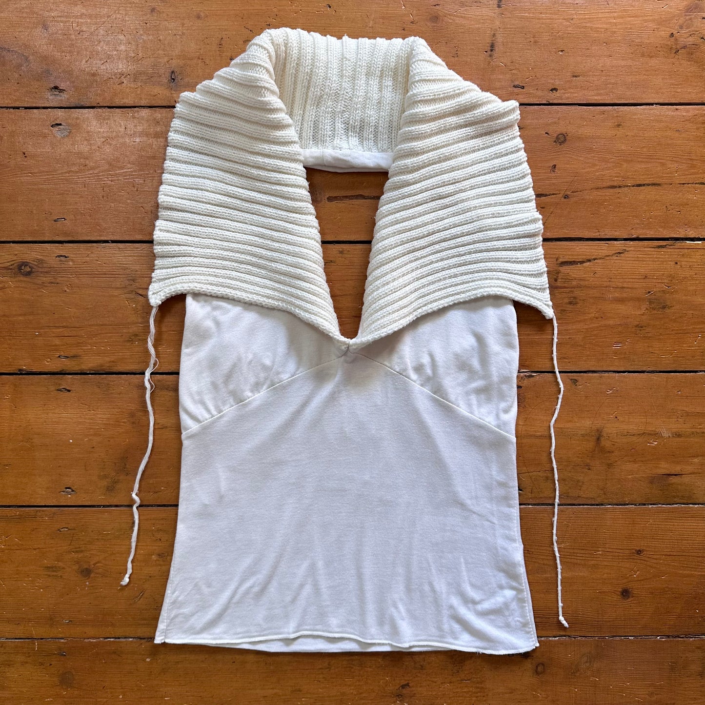 vintage 00s cream halter top with oversized collar