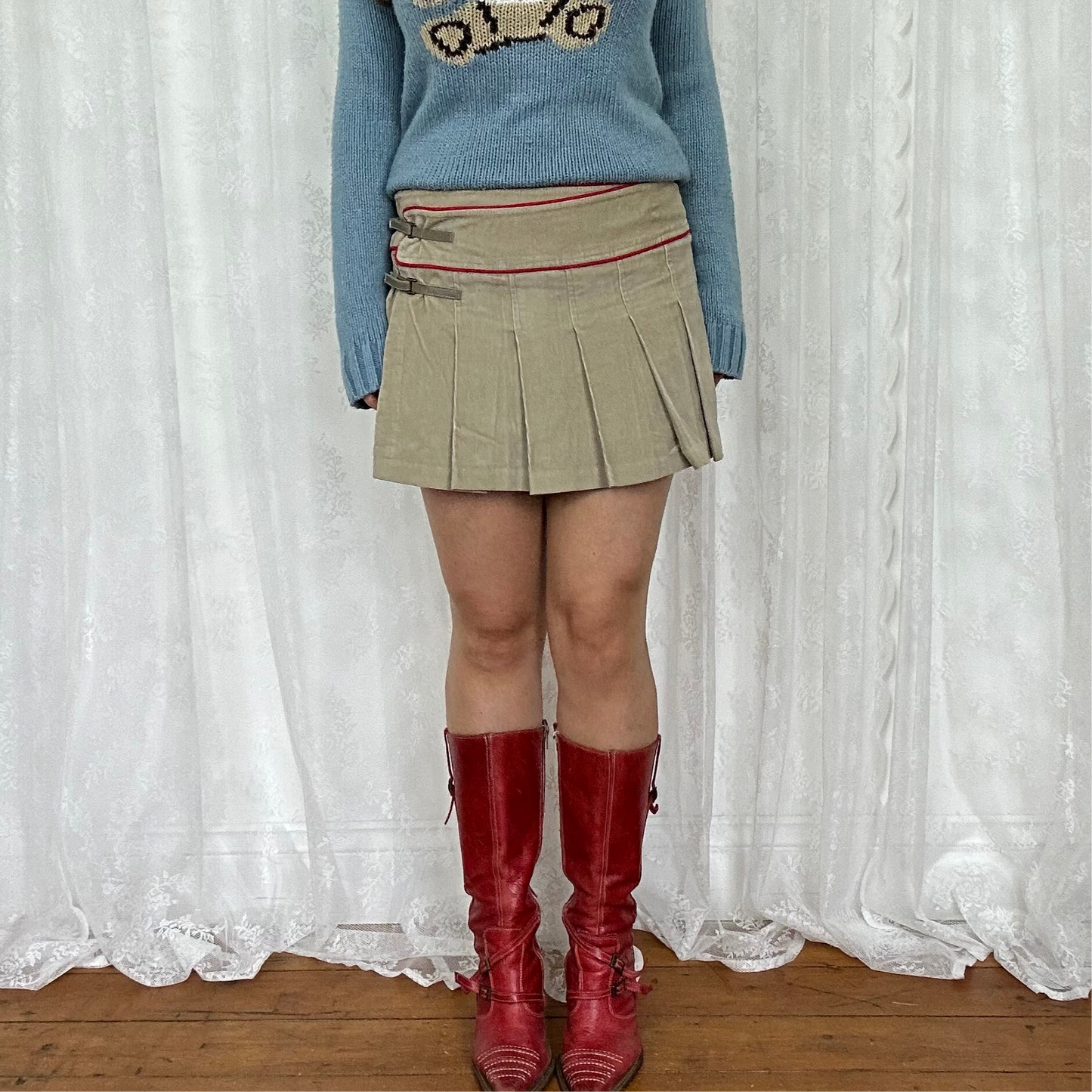 vintage 00s beige cord pleated mini skirt