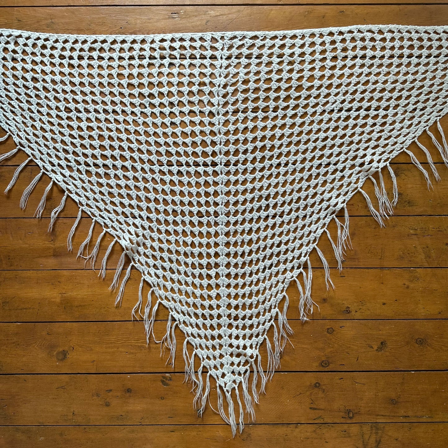 vintage 00s cream crochet wrap skirt / shawl