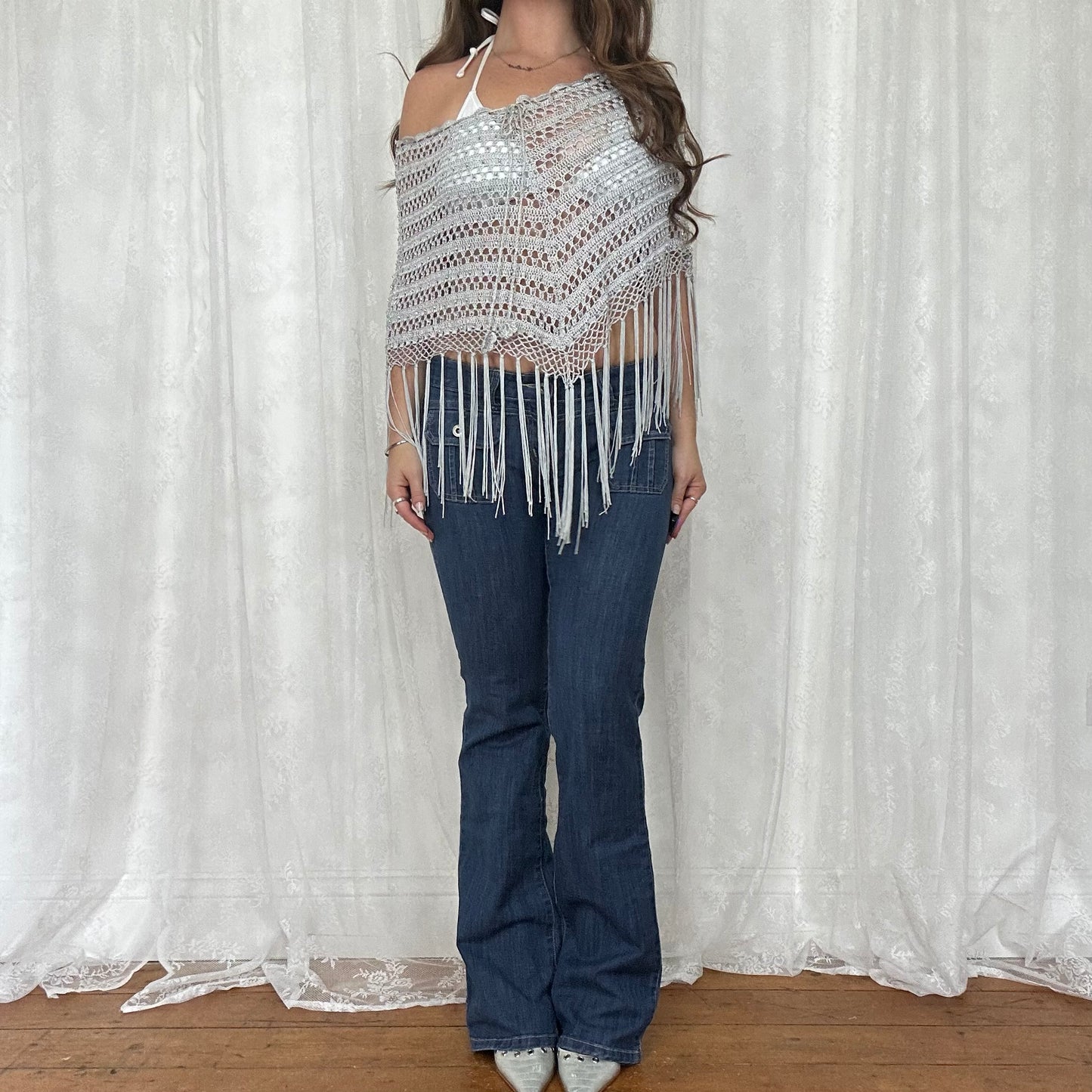 vintage 00s silver crochet poncho