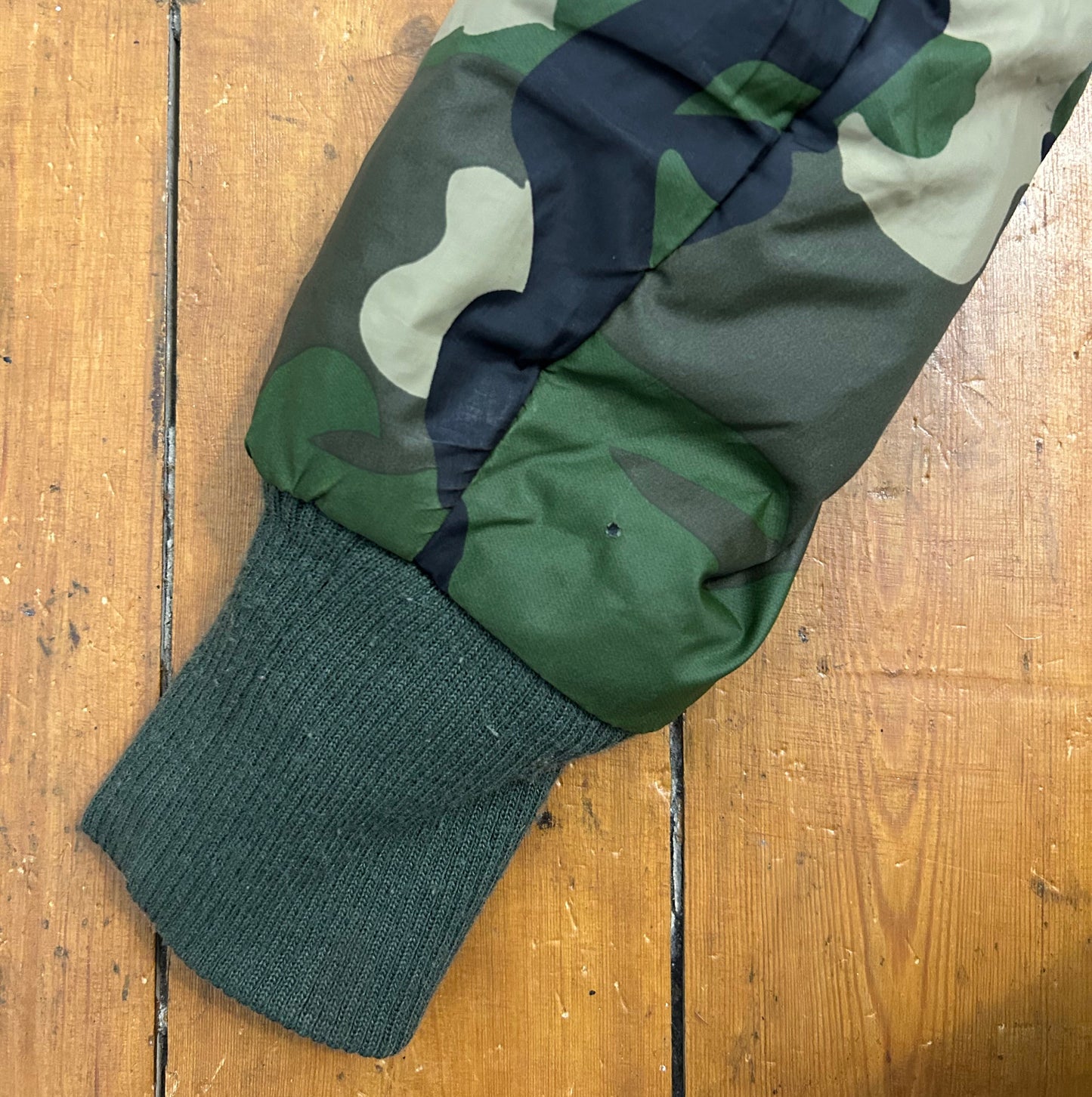 vintage 00s camo print hooded bomber jacket