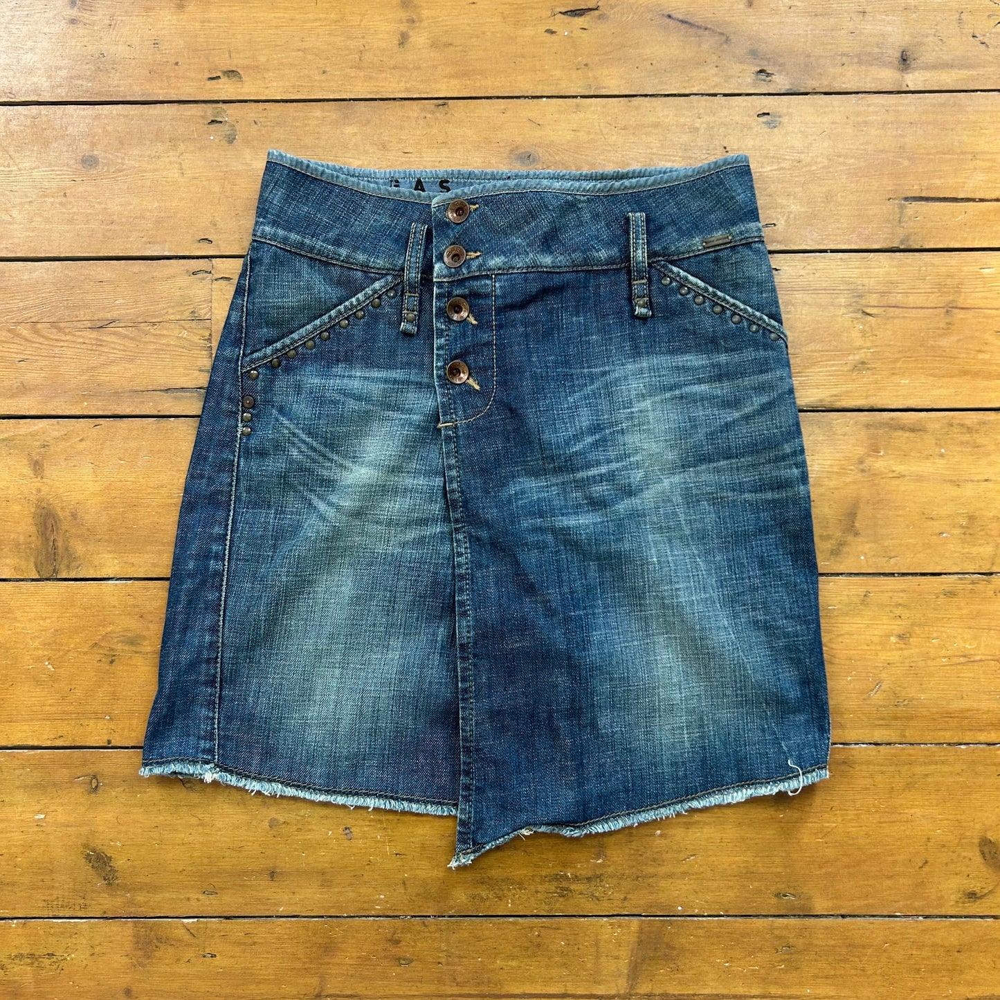 vintage 00s side buttons denim midi skirt