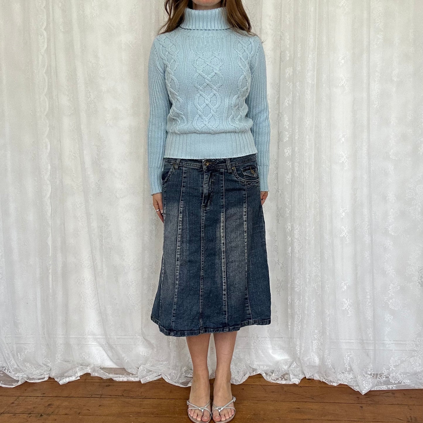 vintage 00s baby blue knitted jumper