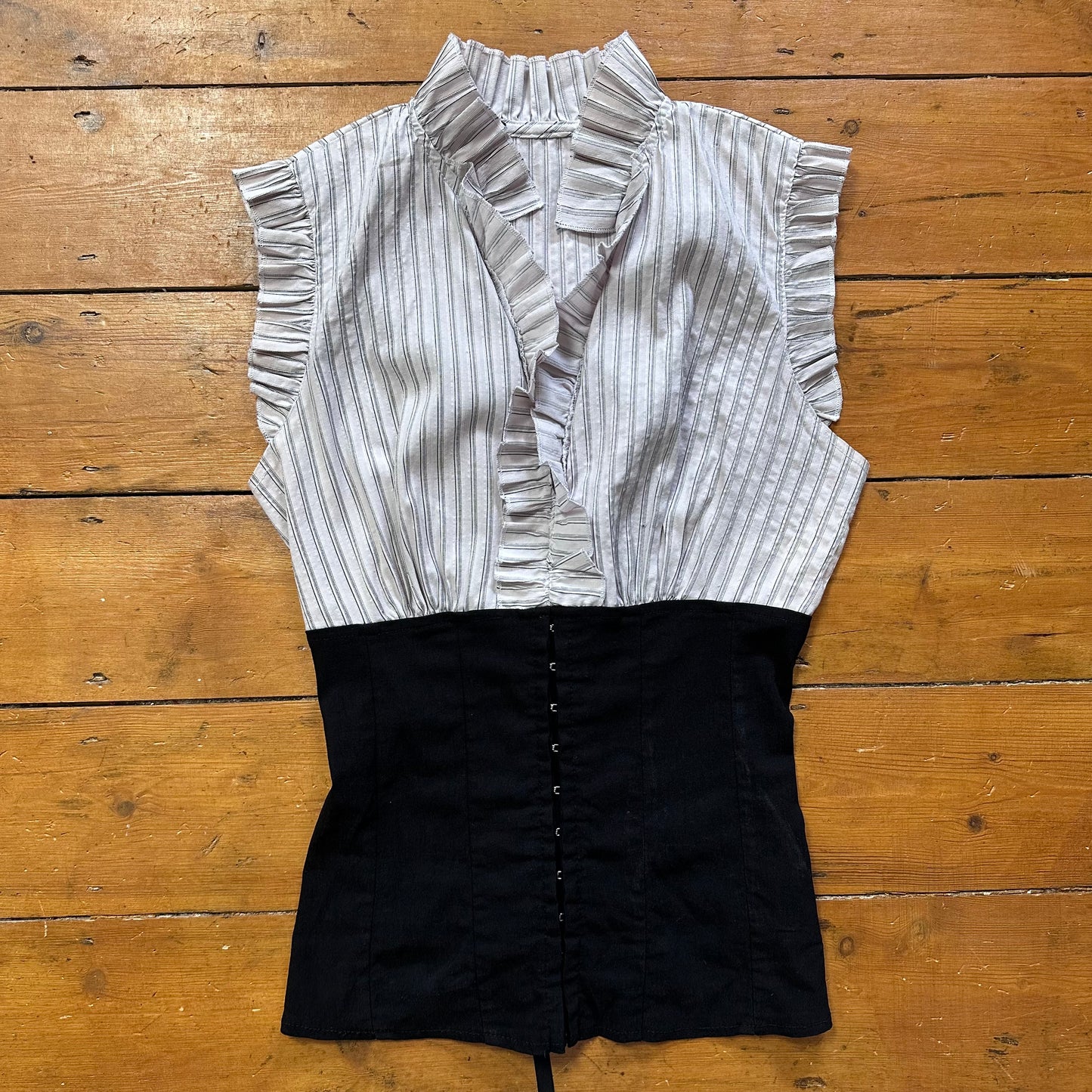 vintage 00s pinstripe hook and eye ruffle shirt