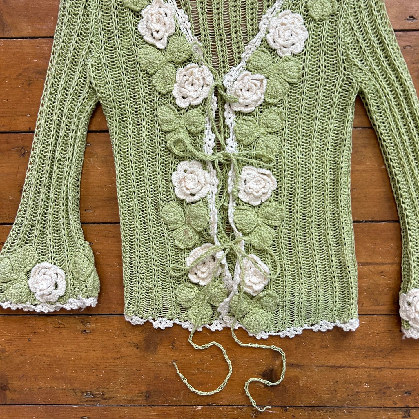 vintage 00s green floral crochet knitted cardigan