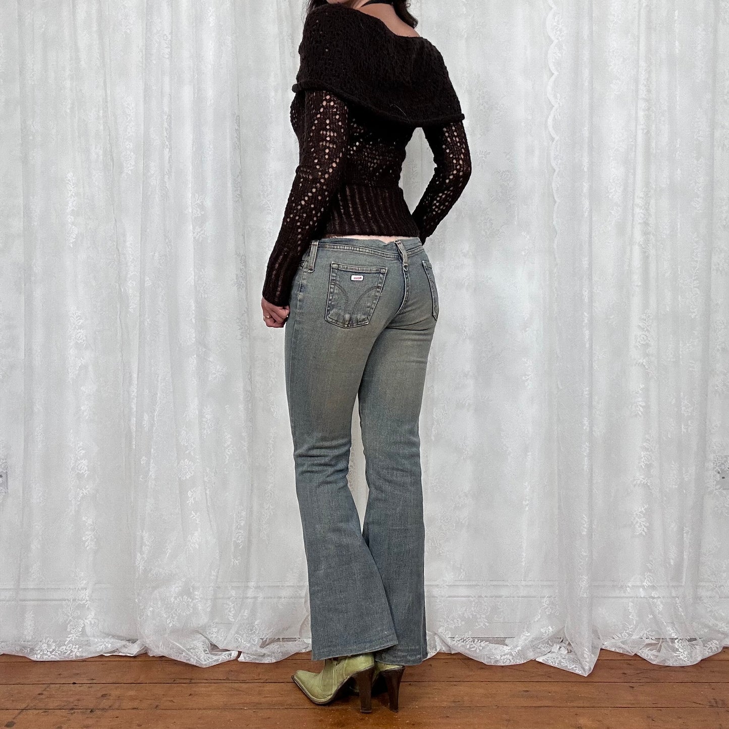 vintage 00s brown crochet knitted off shoulder jumper with rose