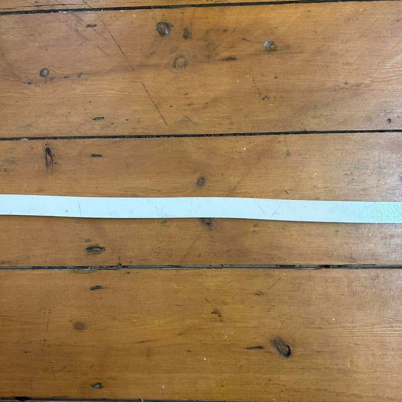 vintage 00s white miss sixty belt