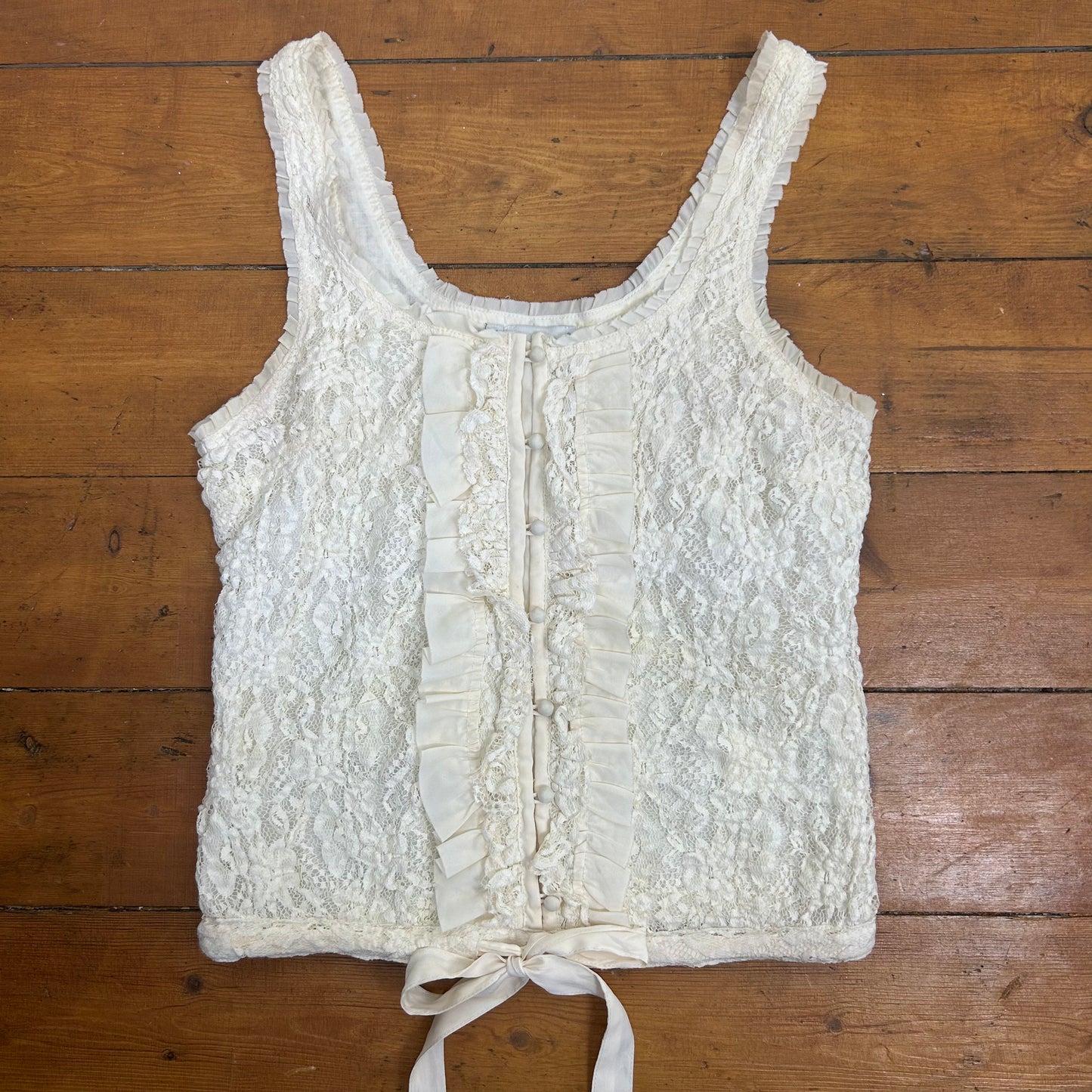 vintage 00s cream lace button up cami