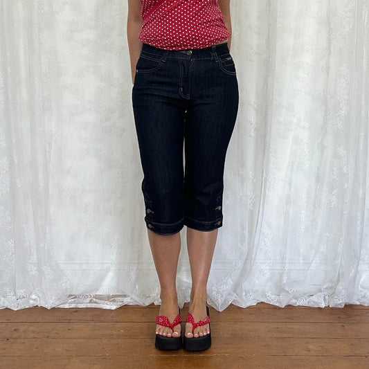 vintage 00s dark wash denim capri pants