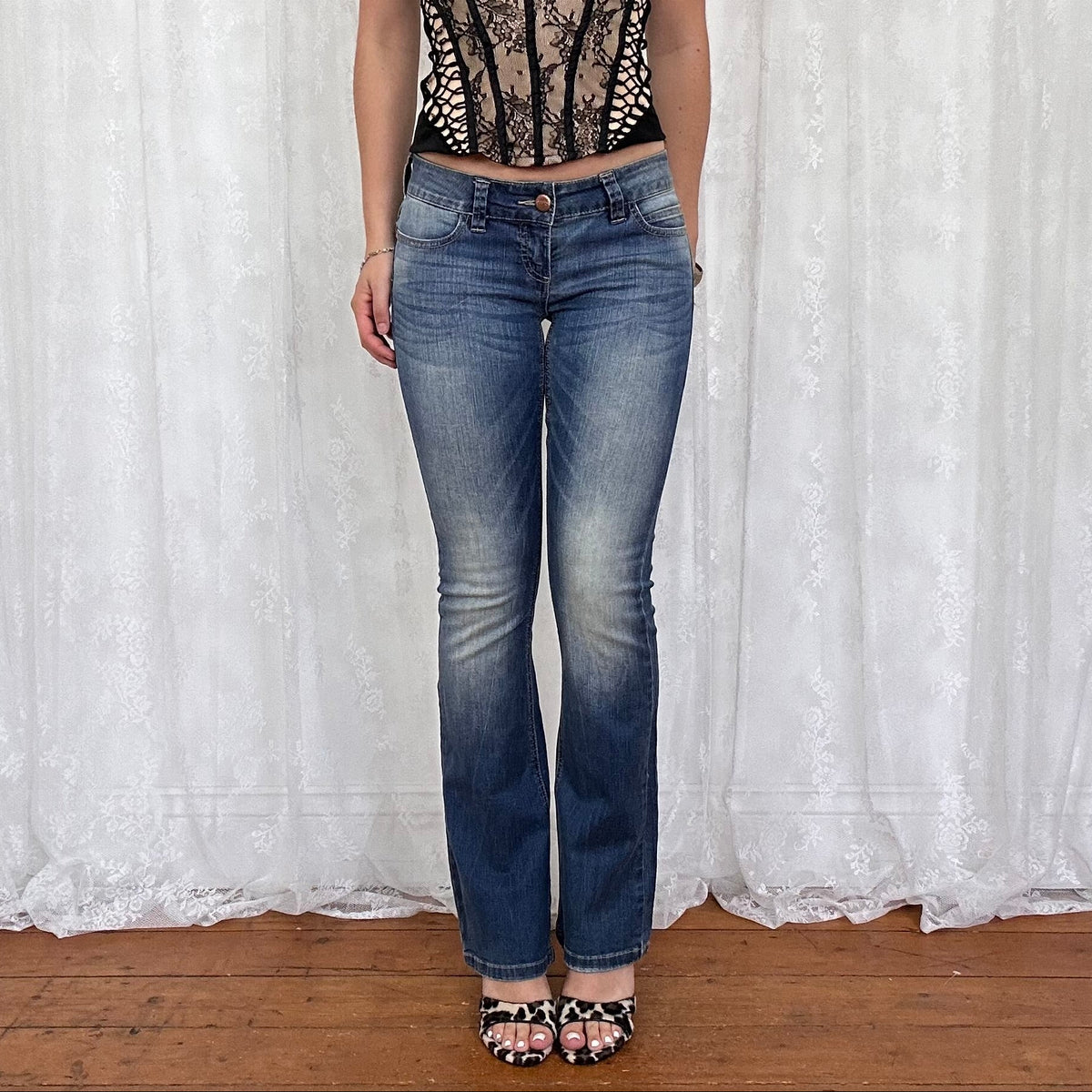 vintage 00s low rises slim bootleg jeans