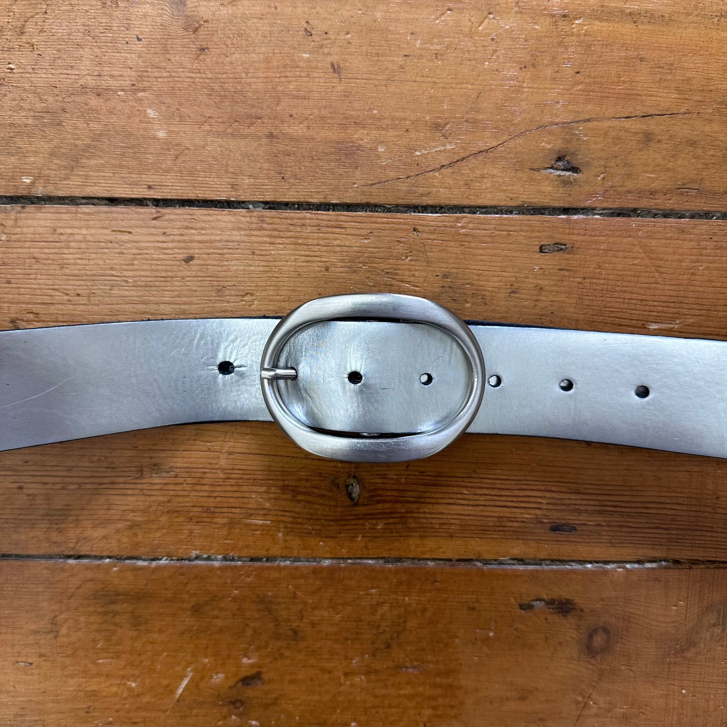 vintage 00s silver metallic belt