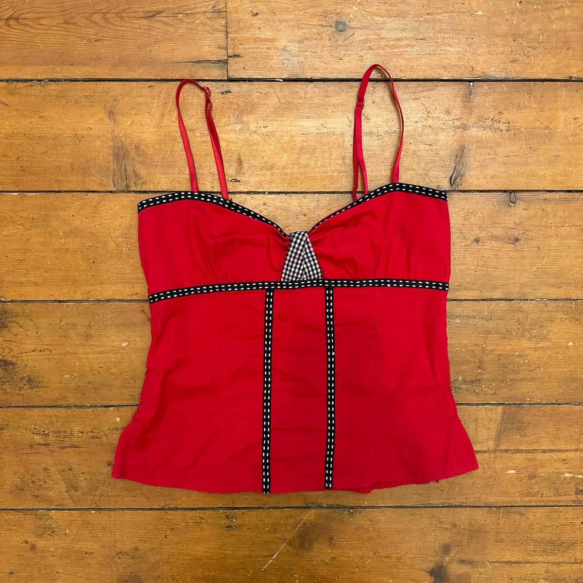 vintage 00s red sweetheart neckline cami