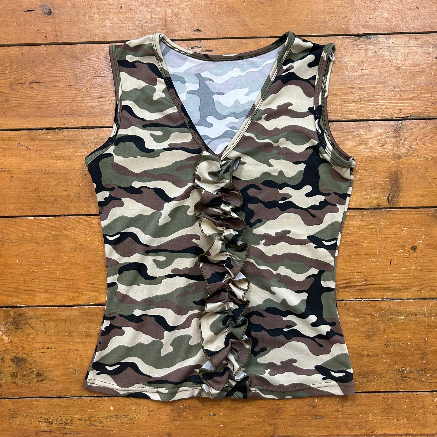 vintage 00s camo tank top