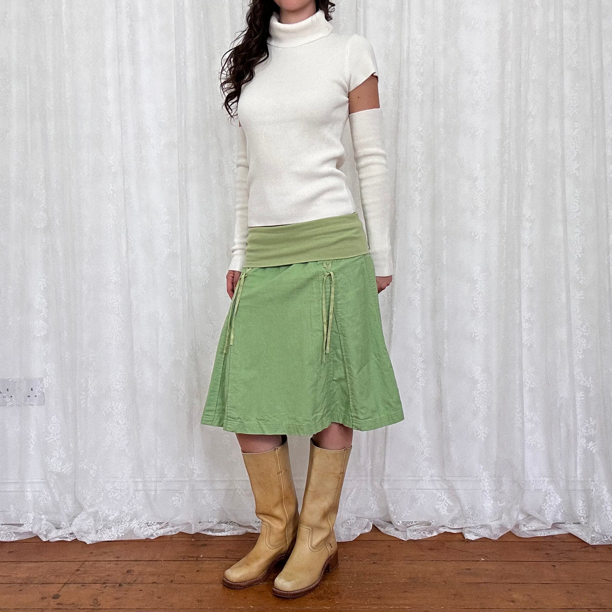 vintage 00s cream rollneck top with sleeves