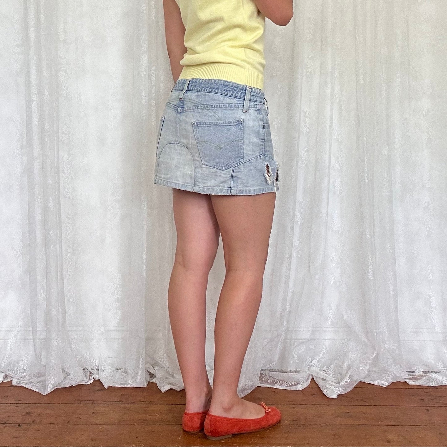 vintage 00s distressed denim mini skirt