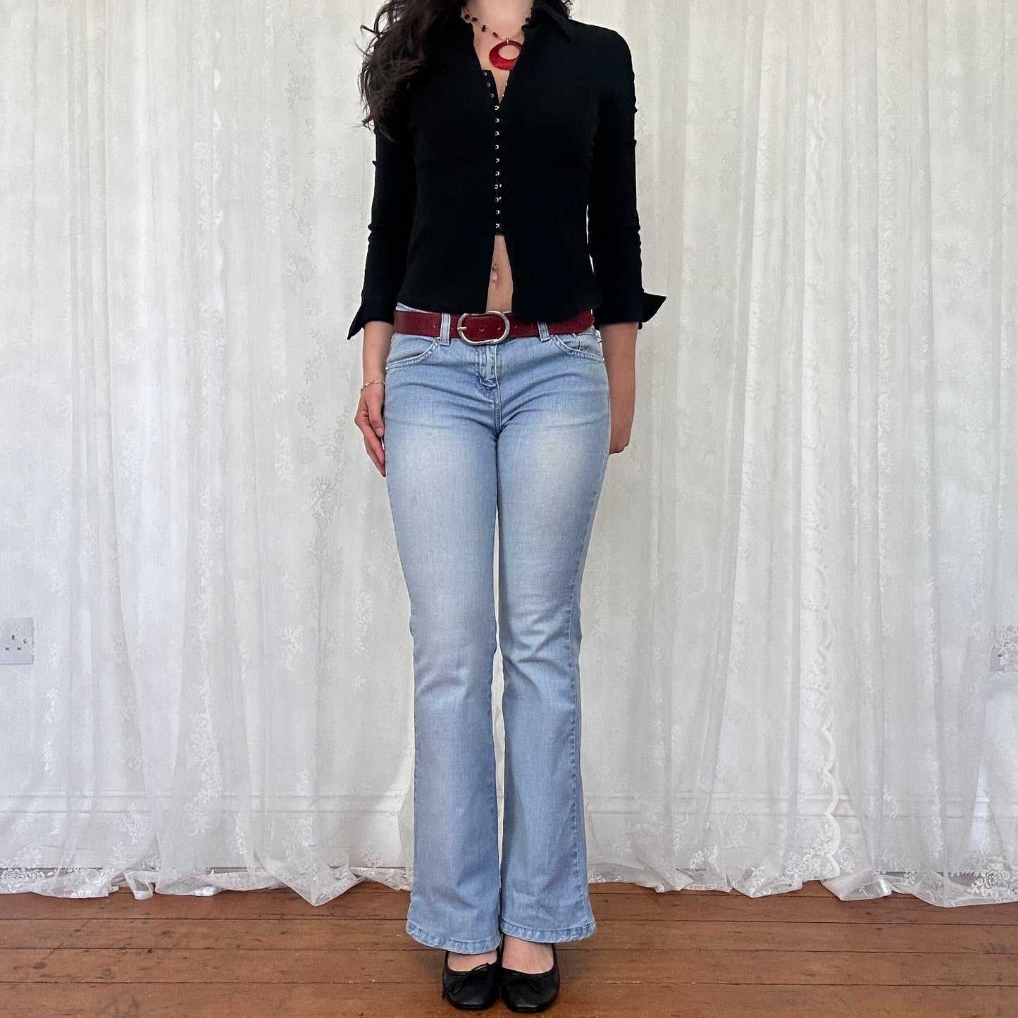 vintage 00s light wash denim flared jeans