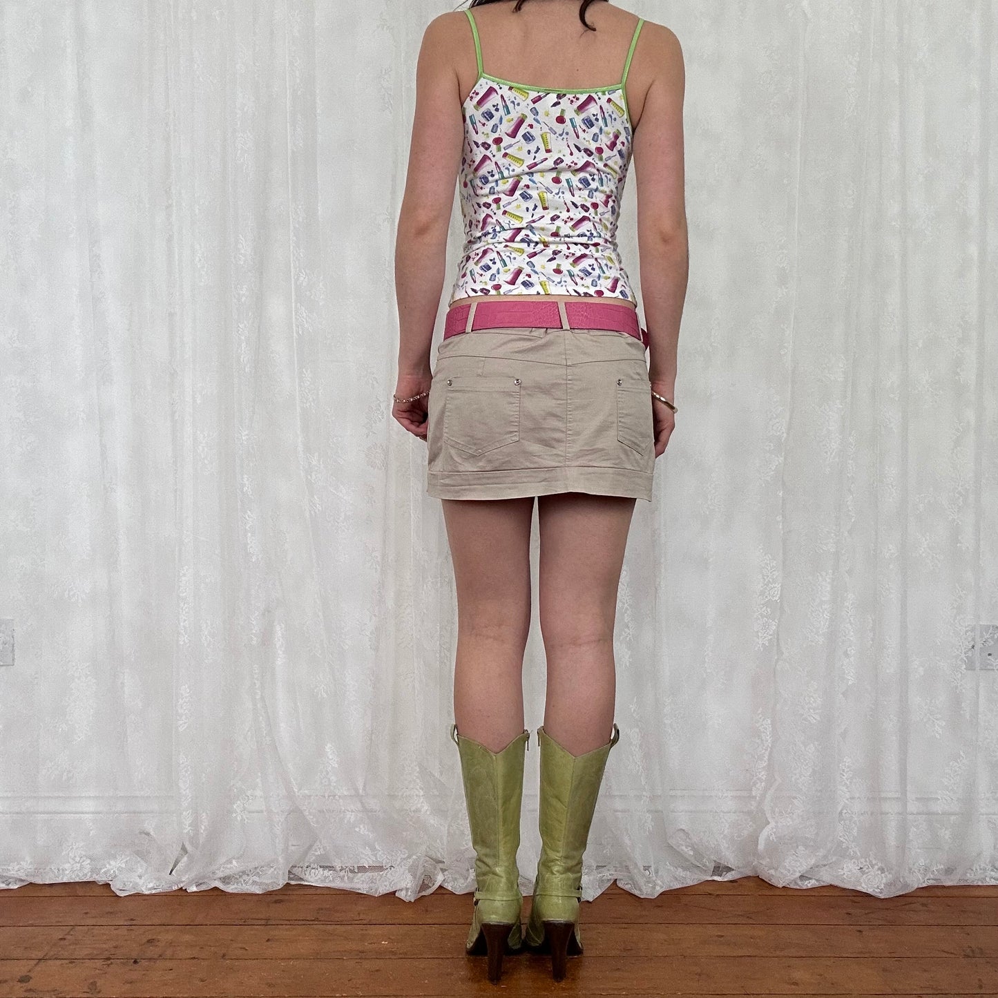 vintage 00s makeup graphic cami top