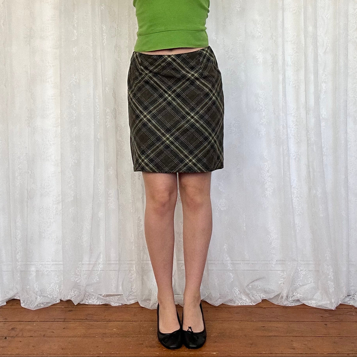 vintage 00s khaki checkered midi skirt